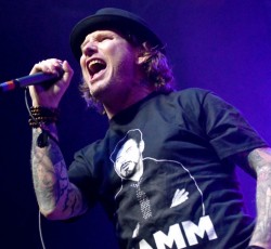 Corey Taylor: «To Rock And Roll Hall of Fame είναι ένας σωρός από σκουπίδια»