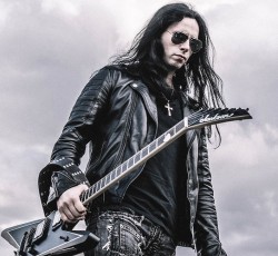 Με black metal αισθητική το νέο video clip του Gus G 