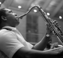 Ακυκλοφόρητη live απόδοση του "A Love Supreme" του John Coltrane στη δημοσιότητα