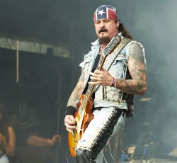 O Jon Schaffer των Iced Earth ανάμεσα σε αυτούς που εισέβαλαν στο Καπιτώλιο 