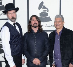 Ιδιωτικές πρόβες από τα εναπομείναντα μέλη των Nirvana 