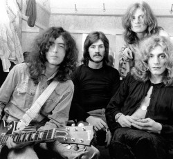 Έτοιμο το νέο ντοκιμαντέρ για τους Led Zeppelin 
