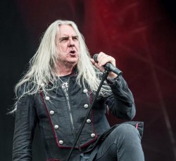 Video από την συνεργασία Biff Byford και υιού 