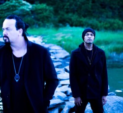 Δεύτερος δίσκος για το ambient σχήμα του Englund των Evergrey 