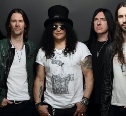 Ακούστε το νέο single των Slash ft. Myles Kennedy & The Conspirators