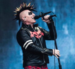 Πολυπλατινένιοι οι Tool έπειτα από την διάθεση της μουσικής τους σε streaming υπηρεσίες 