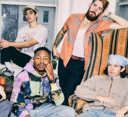 Δείτε την εκρηκτική εμφάνιση των Turnstile στο Late Night With Seth Meyers 