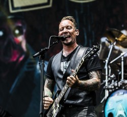 Αφιερωμένο στον L-G Petrov των Entombed το νέο single των Volbeat