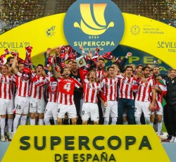 Παίκτες της Athletic Bilbao διασκευάζουν AC/DC 