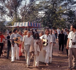 Η επίσκεψη των Beatles στην Ινδία εξερευνάται σε ένα νέο ντοκιμαντέρ 