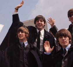 Paul McCartney: «Δεν διέλυσα εγώ τους Beatles» 