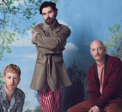 Νέος δίσκος και single από τους Biffy Clyro 