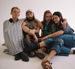 Νέο δίσκο ανακοίνωσαν οι Big Thief 