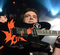 Πέθανε ο Bill Tsamis των Warlord