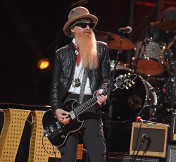 O Billy Gibbons ανακοίνωσε το καινούργιο προσωπικό άλμπουμ του 