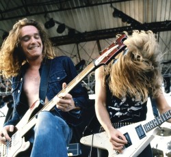 Διαδικτυακή εκδήλωση στη μνήμη του Cliff Burton
