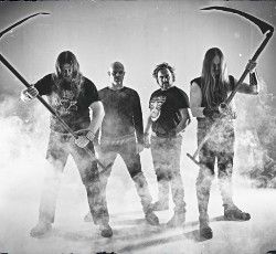 Πρώτη μετάδοση: Νέο τραγούδι από τους Crypts