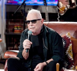 O Eric Burdon στο "Μουσικό Κουτί" της ΕΡΤ1 