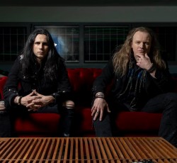 Νέα τραγούδια από Firewind, Vektor, Ken Hensley και Smith/Kotzen