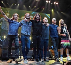 Ταινία μικρού μήκους για την συναυλία των Foo Fighters στο Madison Square Garden 