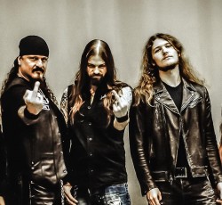 Εκτός Century Media οι Iced Earth;