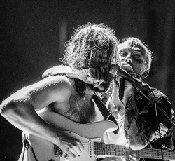 Ακούστε τους Idles να διασκευάζουν Gang Of Four 