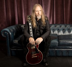 Ο Jerry Cantrell ολοκλήρωσε τις ηχογραφήσεις του νέου προσωπικού του δίσκου 