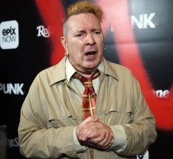 John Lydon: «Η σειρά του Danny Boyle είναι ασεβής και δεν έχει την έγκρισή μου»