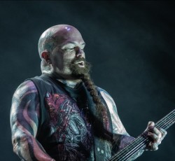 Ο Kerry King θεωρεί πως οι Slayer αποσύρθηκαν πολύ νωρίς 