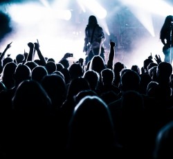 Έρχεται το τέλος των livestream συναυλιών; 