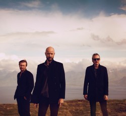 Οι Madrugada στο Παναθηναϊκό Στάδιο 