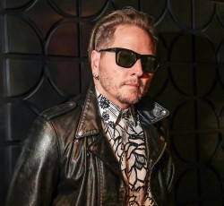 Matt Sorum: «Δίναμε καλύτερες συναυλίες όποτε αργούσαμε να βγούμε στη σκηνή»