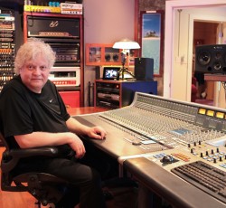 Αποσύρεται ο διάσημος μουσικός παραγωγός Michael Wagener 