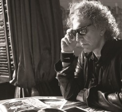 Έφυγε από τη ζωή «ο άνθρωπος που απαθανάτισε τα '70s»
