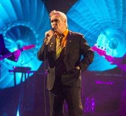 O Morrissey ανακοινώνει νέο δίσκο ενώ αναζητεί δισκογραφική 