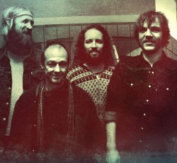 Νέο τραγούδι από τους Needlepoint 