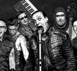 Νέος δίσκος από τους Rammstein