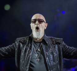 O Rob Halford αποκαλύπτει την μάχη του με τον καρκίνο