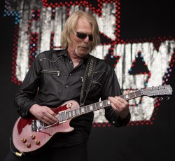 O Scott Gorham αποχωρεί από τους Black Star Riders 