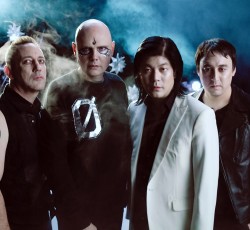 Οι Smashing Pumpkins κυκλοφορούν εκ νέου το "Machina II" 