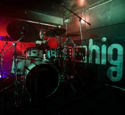 Το Stages A/Live εκπέμπει και πάλι από τη Θεσσαλονίκη με τους 63 High  