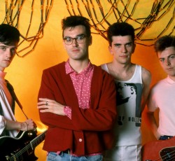 Johnny Marr: «Οι Smiths είχαν εμμονή με τα media και τη φήμη τους» 