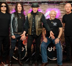 Στην Αθήνα η τελευταία συναυλία των UFO