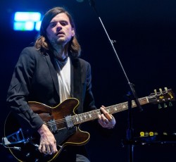 O Winston Marshall κάνει διάλειμμα από τους Mumford & Sons 
