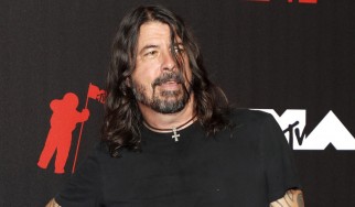 Ο Dave Grohl είναι ανοιχτός στην ιδέα αλλαγής του εξωφύλλου του "Nevermind"