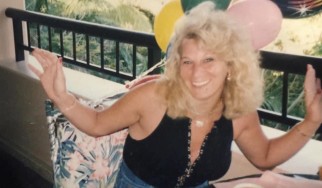 Έφυγε από τη ζωή η Marsha Zazula, συνιδρύτρια της Megaforce Records