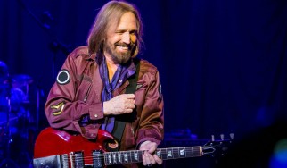 Ακούστε τέσσερα ακυκλοφόρητα κομμάτια των Tom Petty & The Heartbreakers