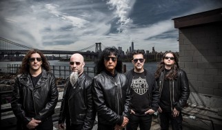 Scott Ian: «Μπάντες όπως οι Anthrax, δεν έχουν ανάγκη να κυκλοφορούν νέους δίσκους»