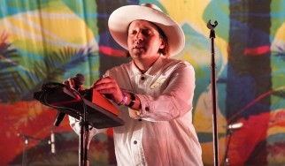Arcade Fire: Κυκλοφορούν νέα σύνθεση διάρκειας 45 λεπτών