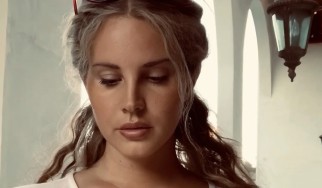 Η Lana Del Rey ανακοίνωσε τον διάδοχο του "Chemtrails Over The Country Club"